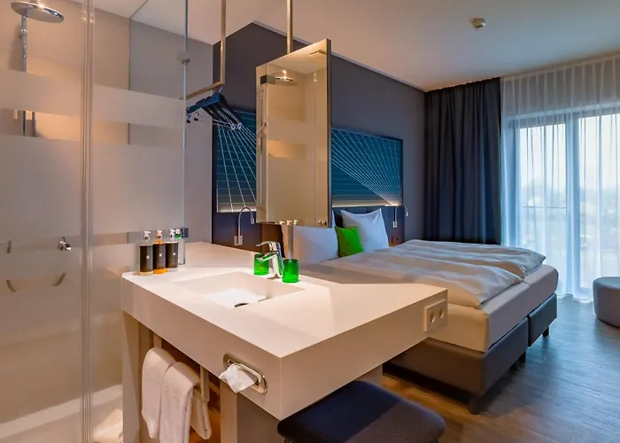 Elaya Kevelaer, Trademark Collection By Wyndham 凯沃拉尔